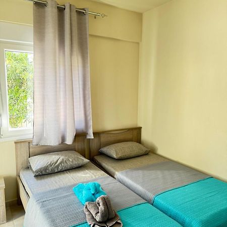 Adoniss Apartmentss Паралия-Дионисиу Экстерьер фото
