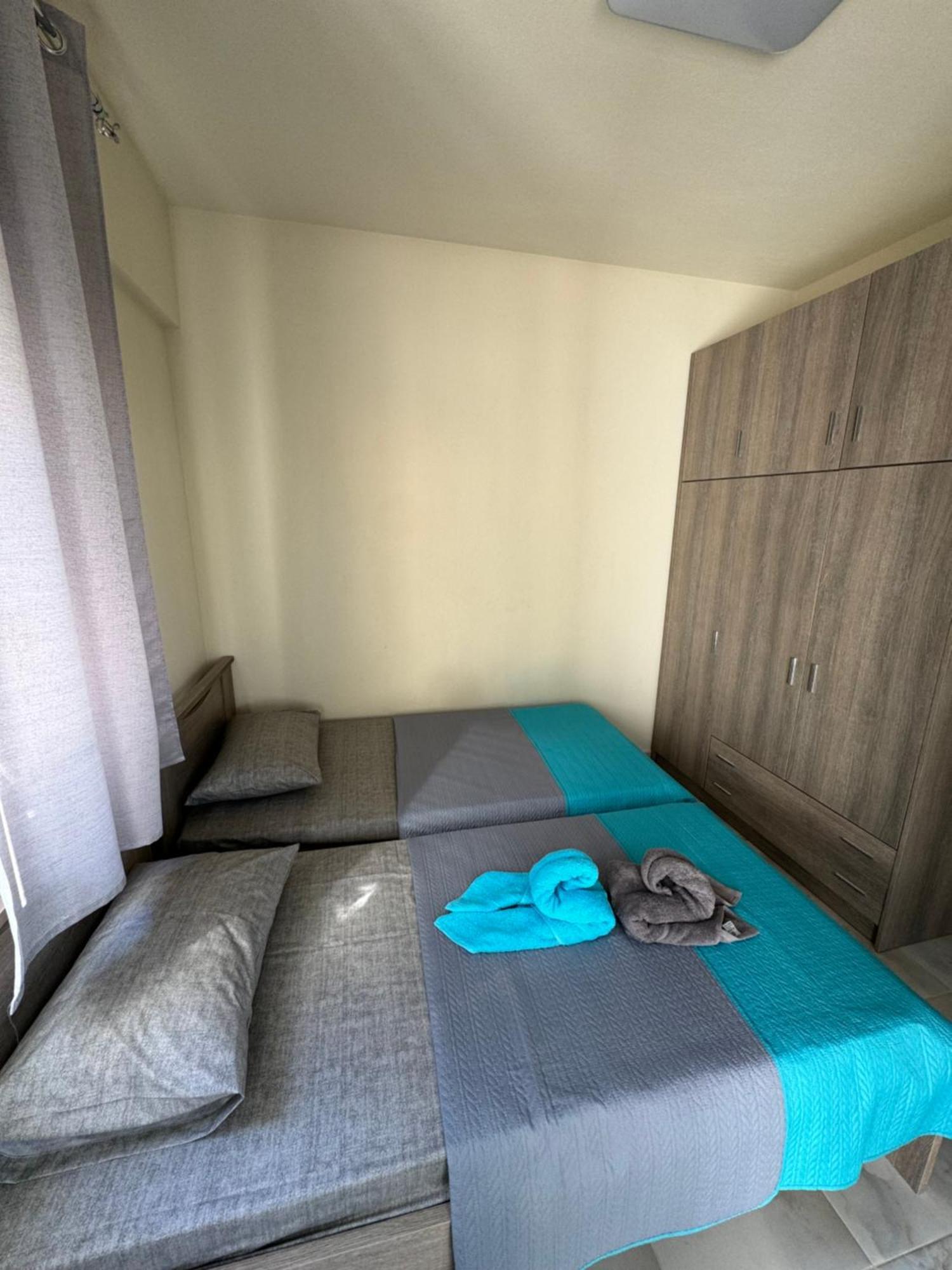 Adoniss Apartmentss Паралия-Дионисиу Экстерьер фото