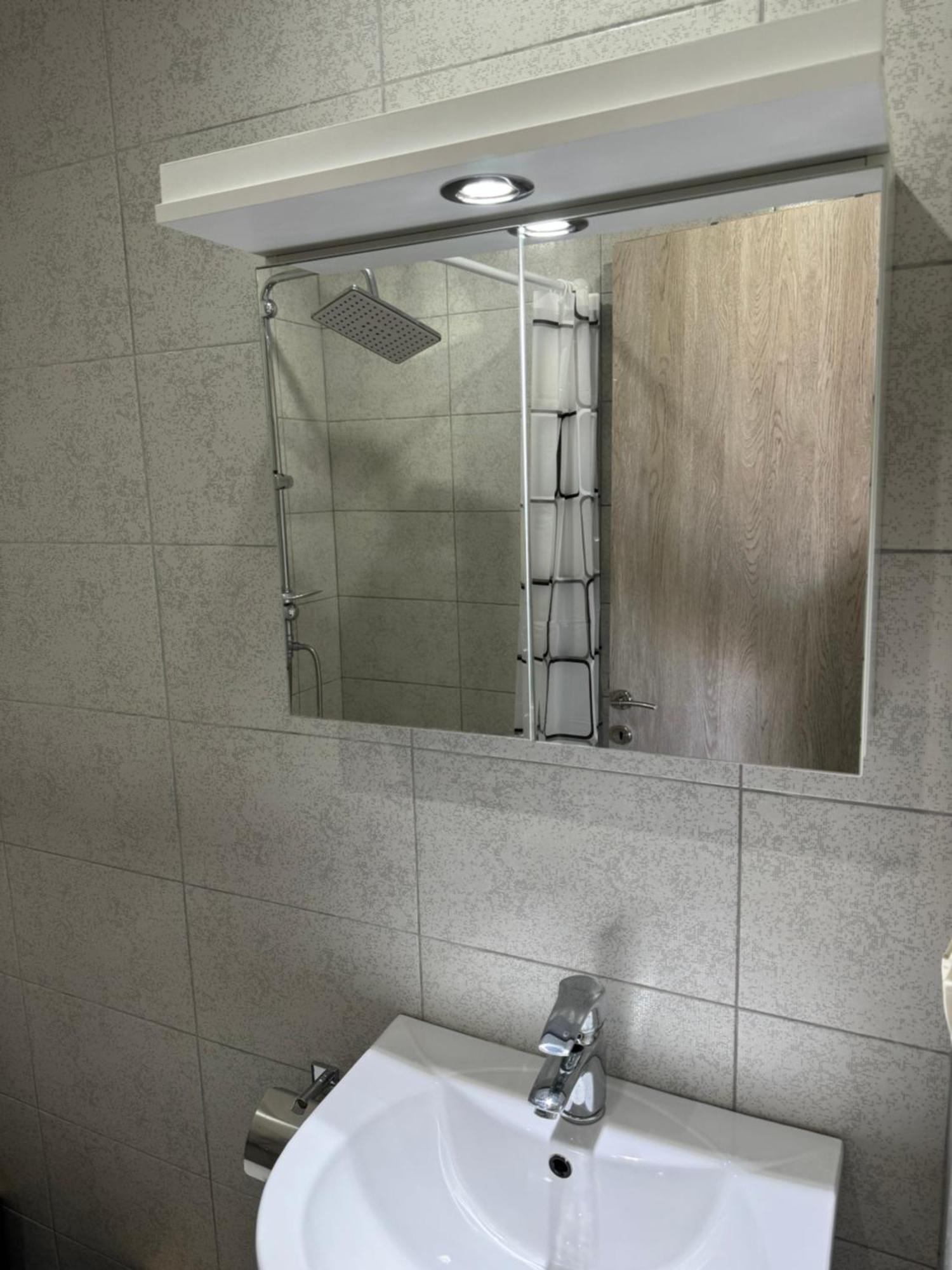 Adoniss Apartmentss Паралия-Дионисиу Экстерьер фото